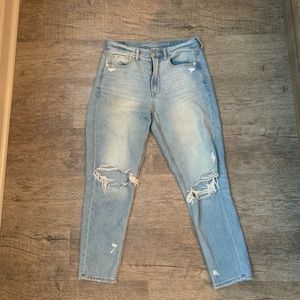 American Eagle Mom Jeans